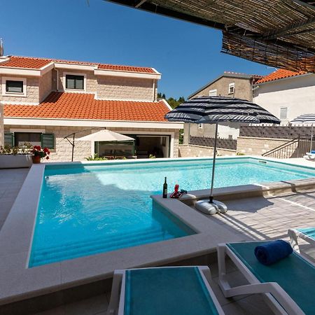 Lovely Home In Klek With House A Panoramic View Exterior photo